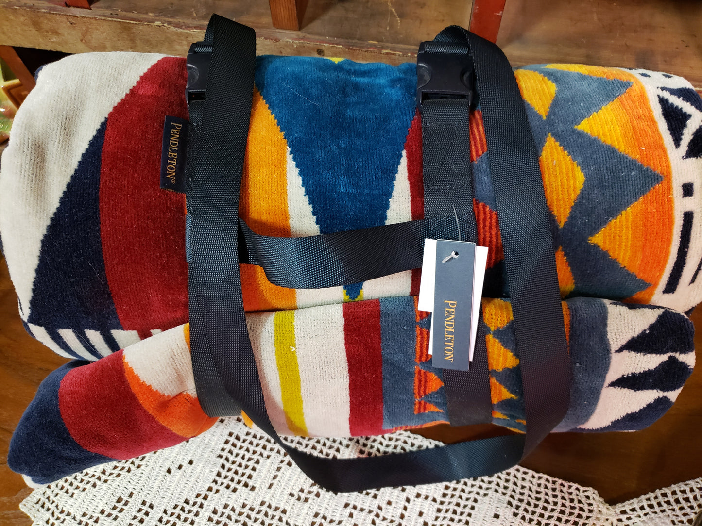 Pendleton Jacquard Towel for Two