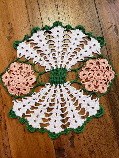 Set of two vintage doilies