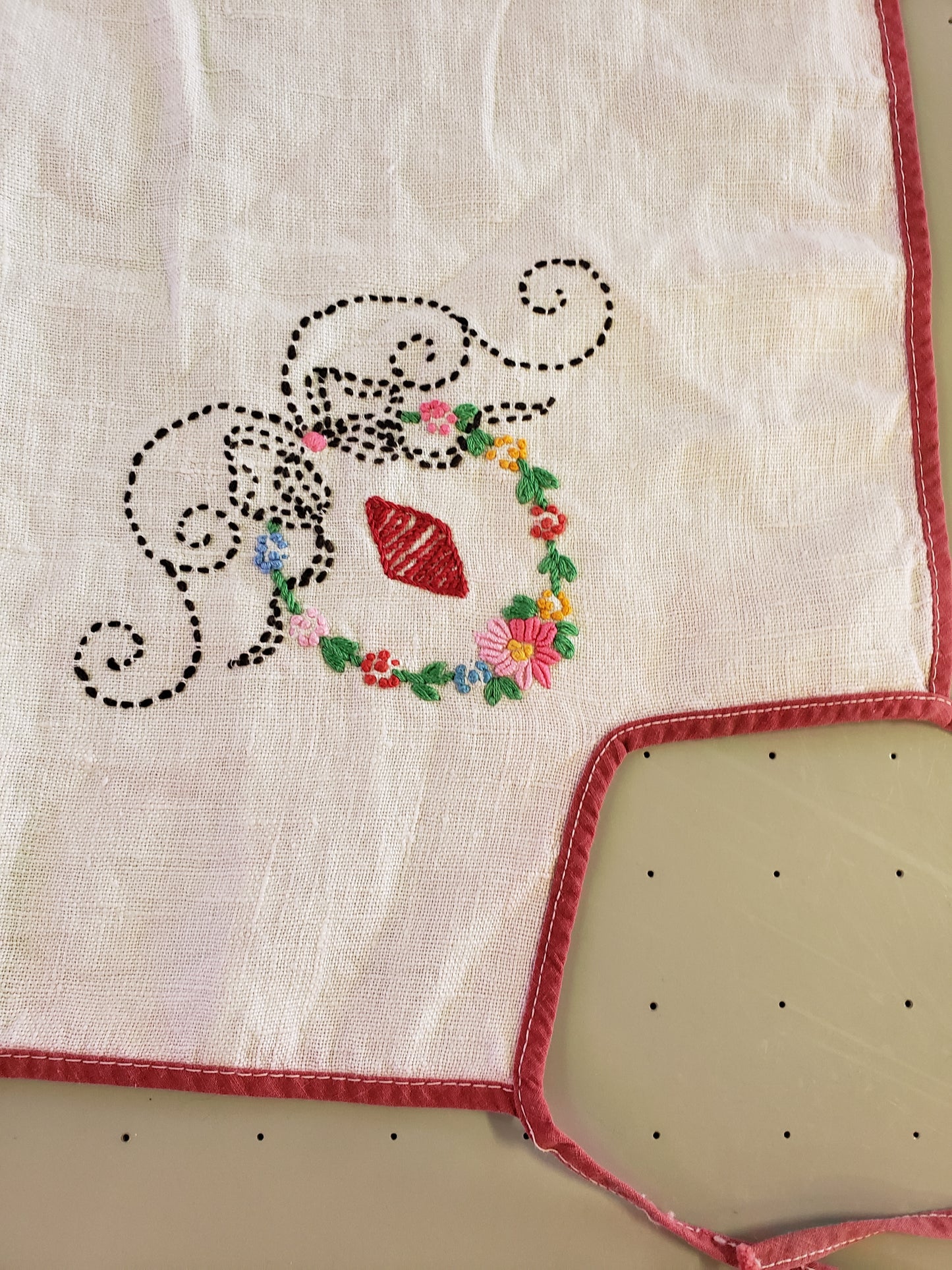 Embroidered card table cover