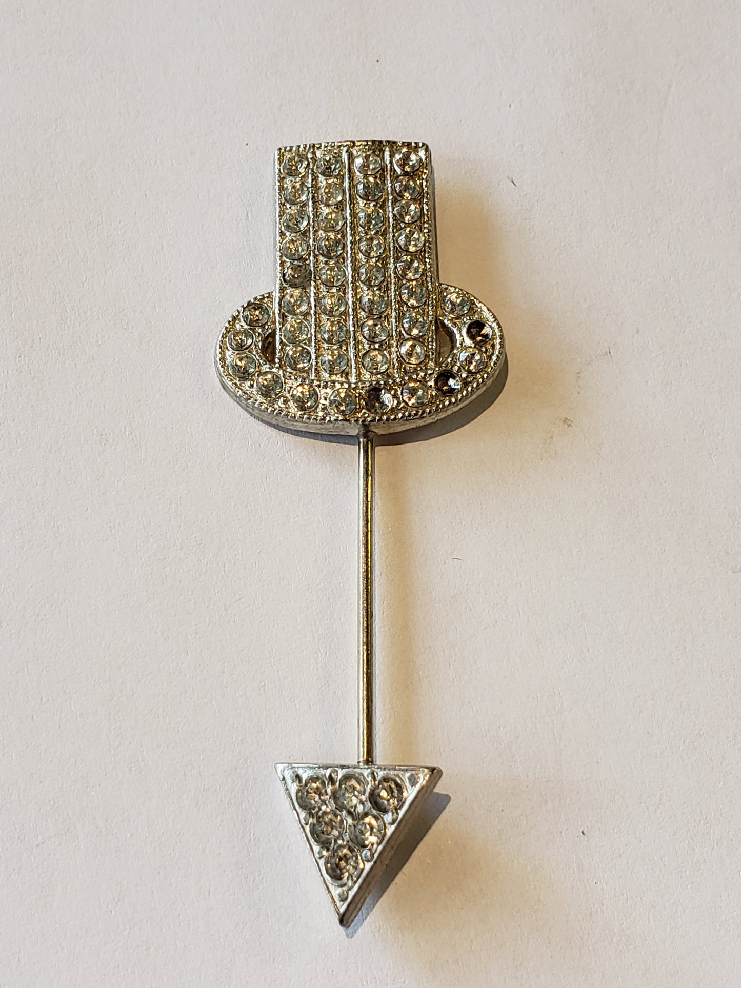 Art Deco Top Hat pin