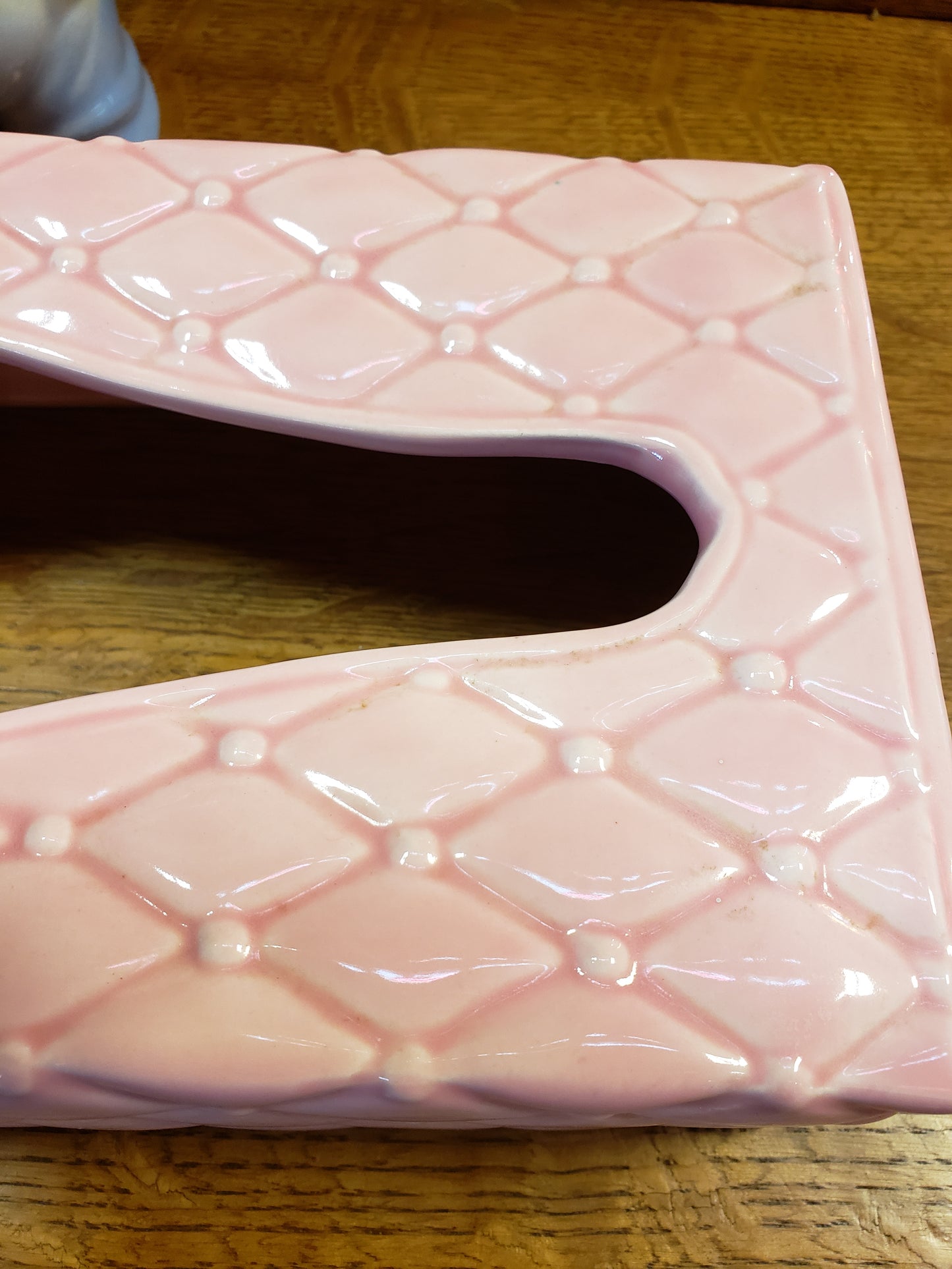 Pink Retro tissue holder