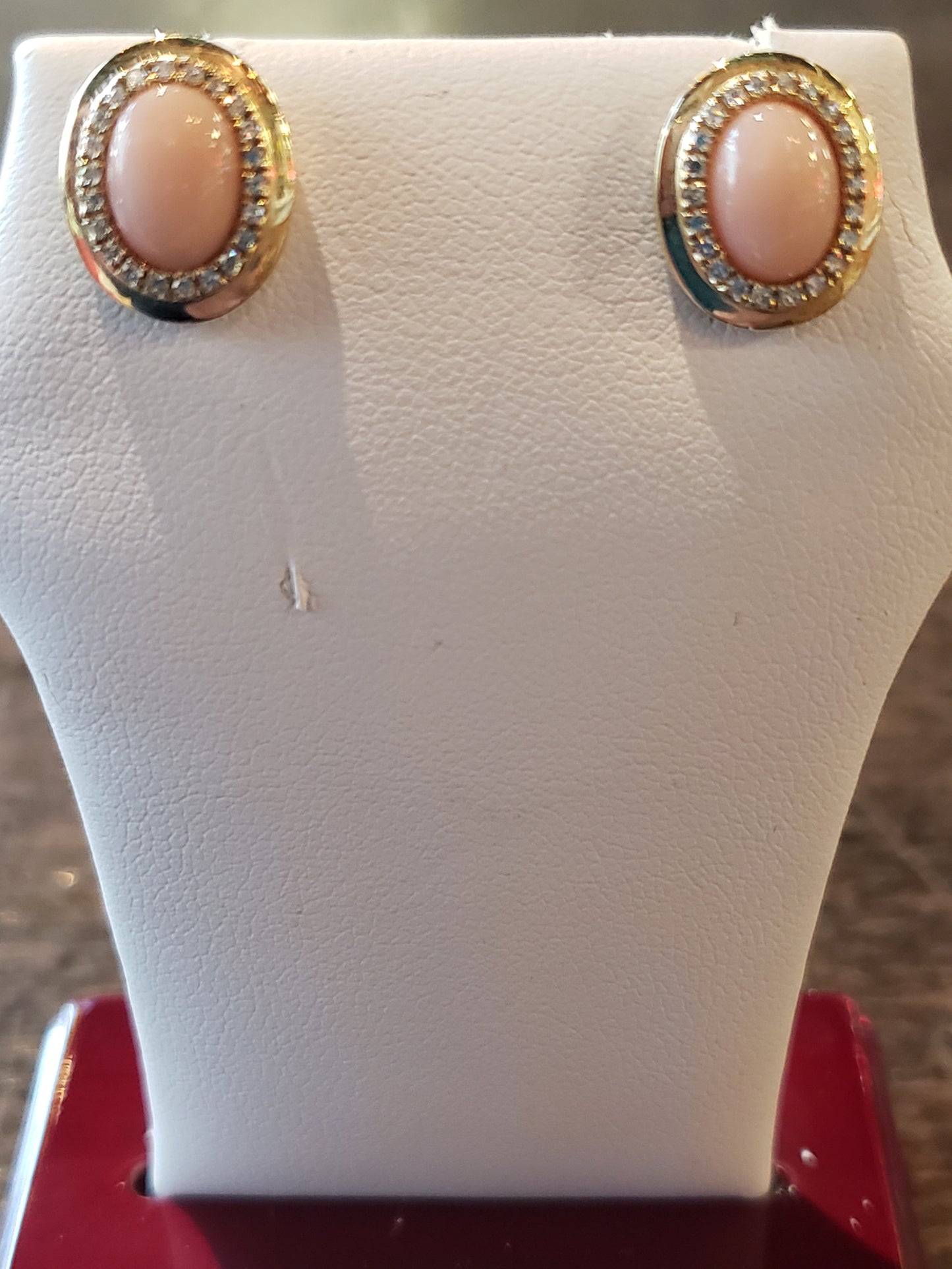 14K yellow gold earrings with coral and diamonds