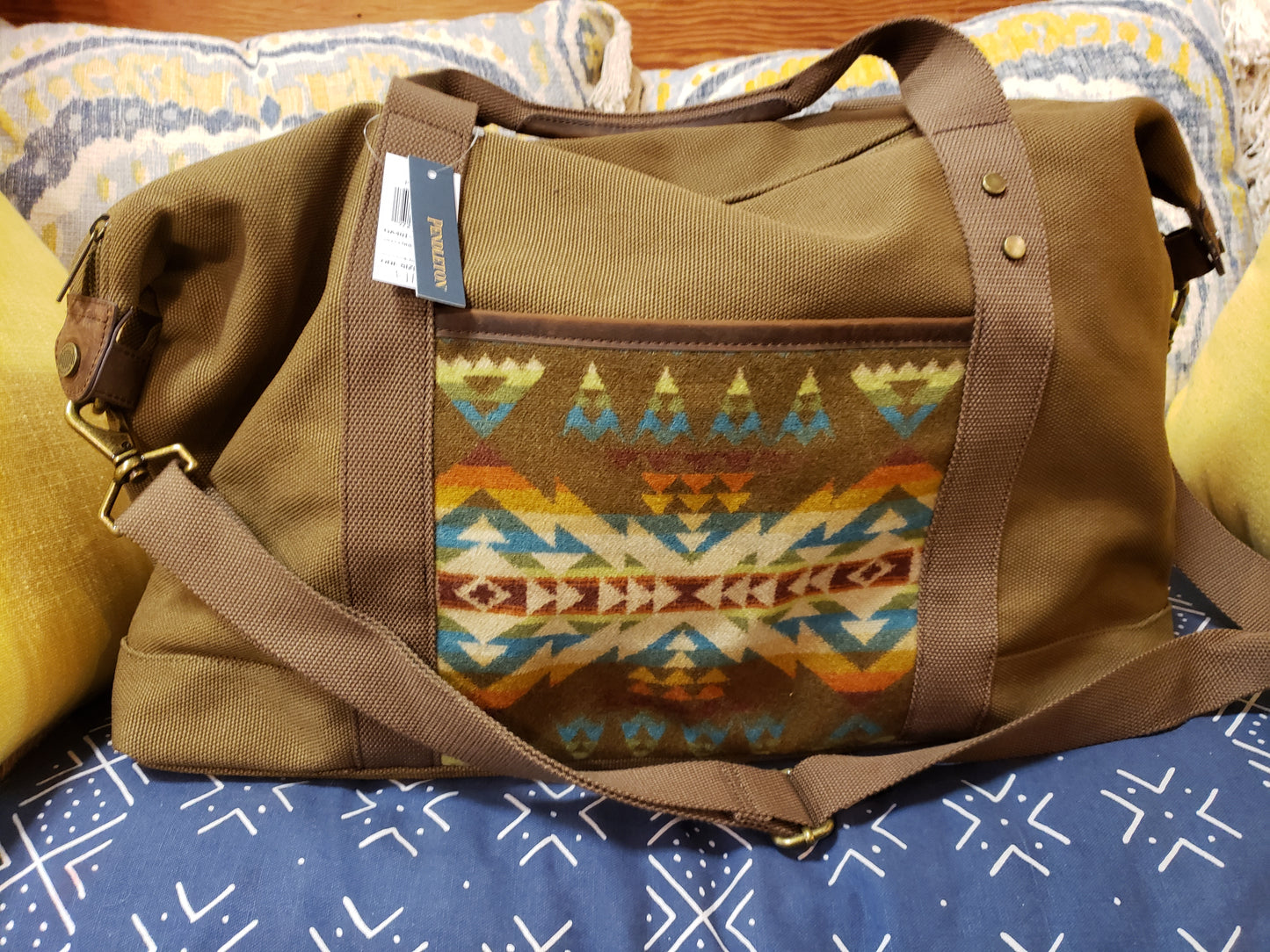 Pendleton Weekender Bag in Solstice Canyon