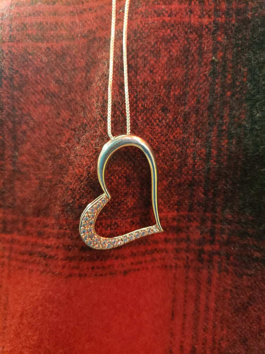 .925 Sterling Silver Heart Pendant on 18 inch chain