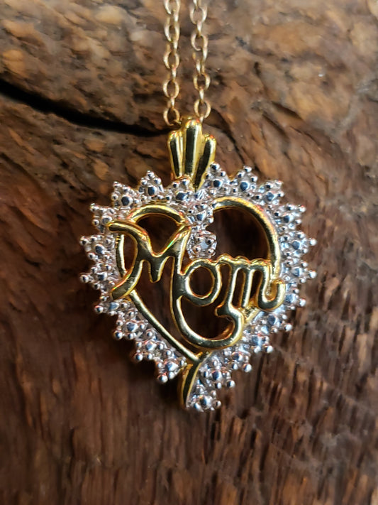 .925 MOM pendant and necklace