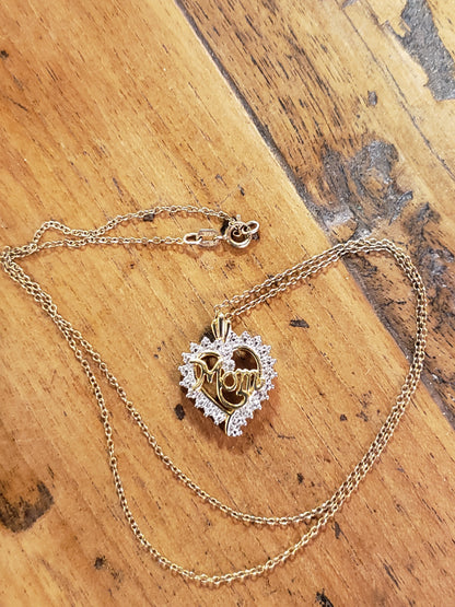 .925 MOM pendant and necklace