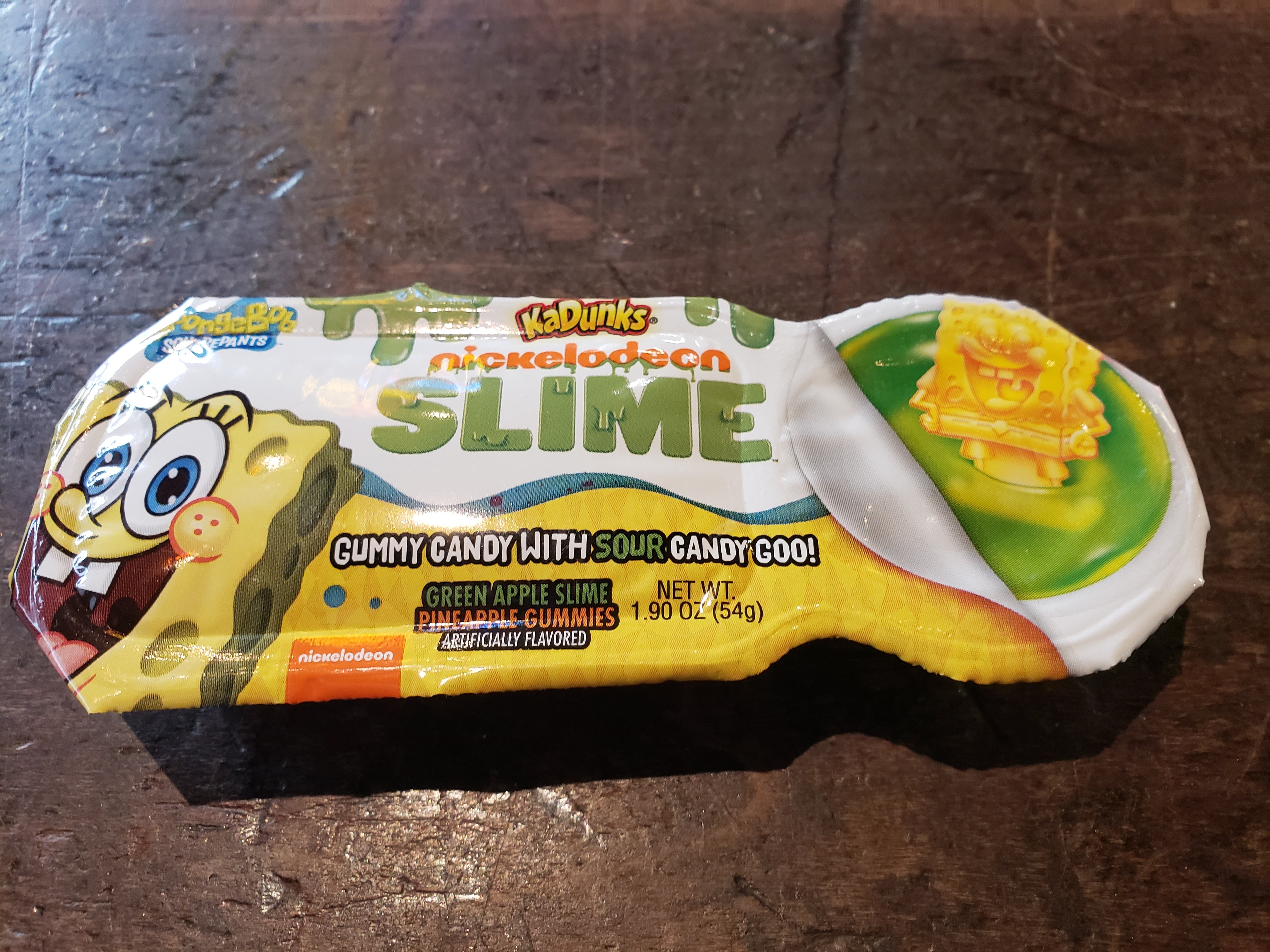 SpongeBob Squarepants Gummy Candy with Sour Candy Goo Frontier Auto
