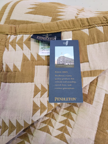 Pendleton Matelasse KING Blanket in Harding Star Ochre