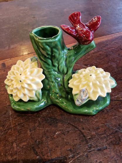 Green vase with bird, yellow chrysanthemum S/P shaker set