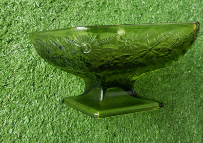 Indiana Glass Daisy Pattern Green compote dish