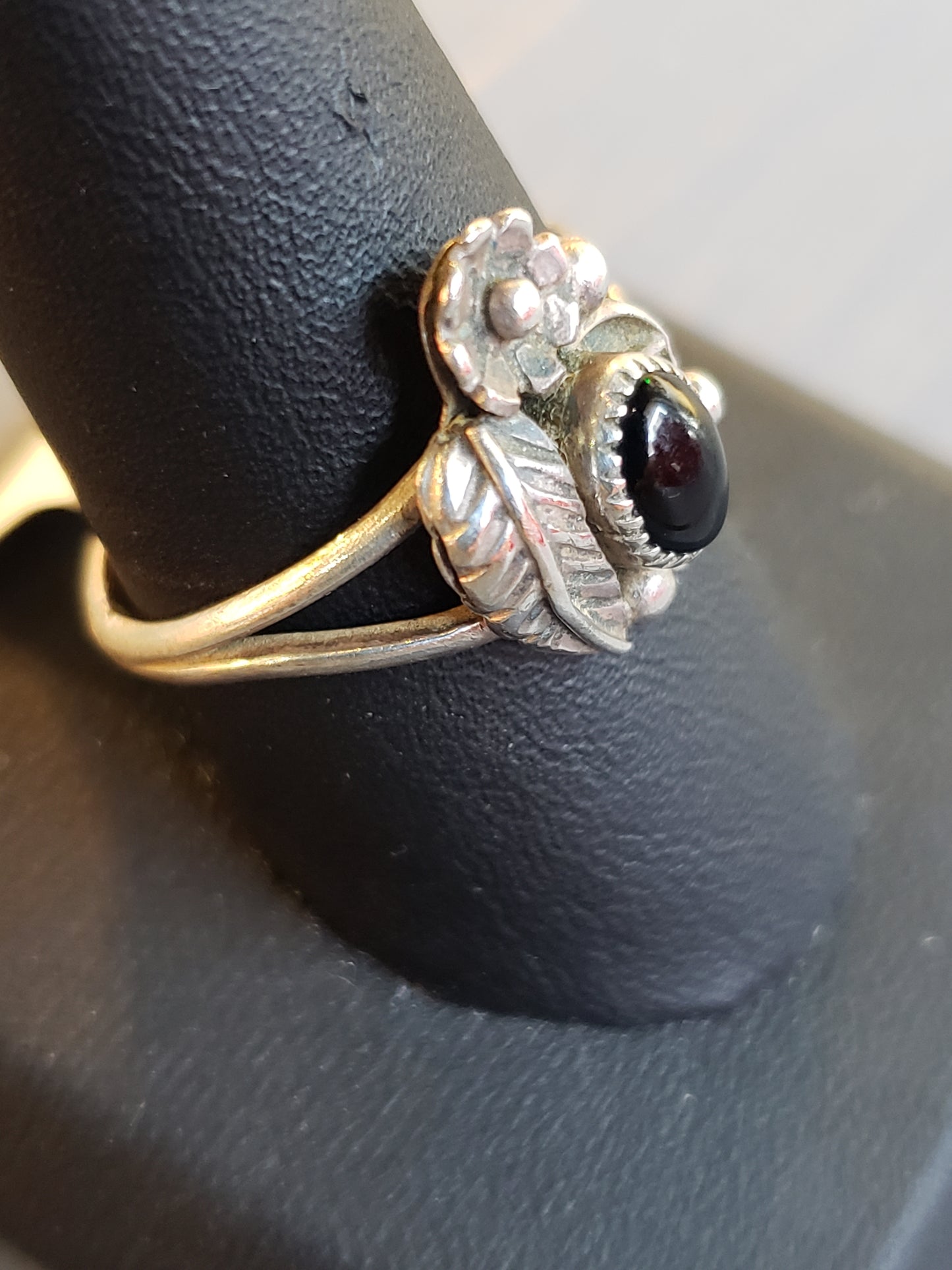 Onyx and Sterling ring SIZE 10