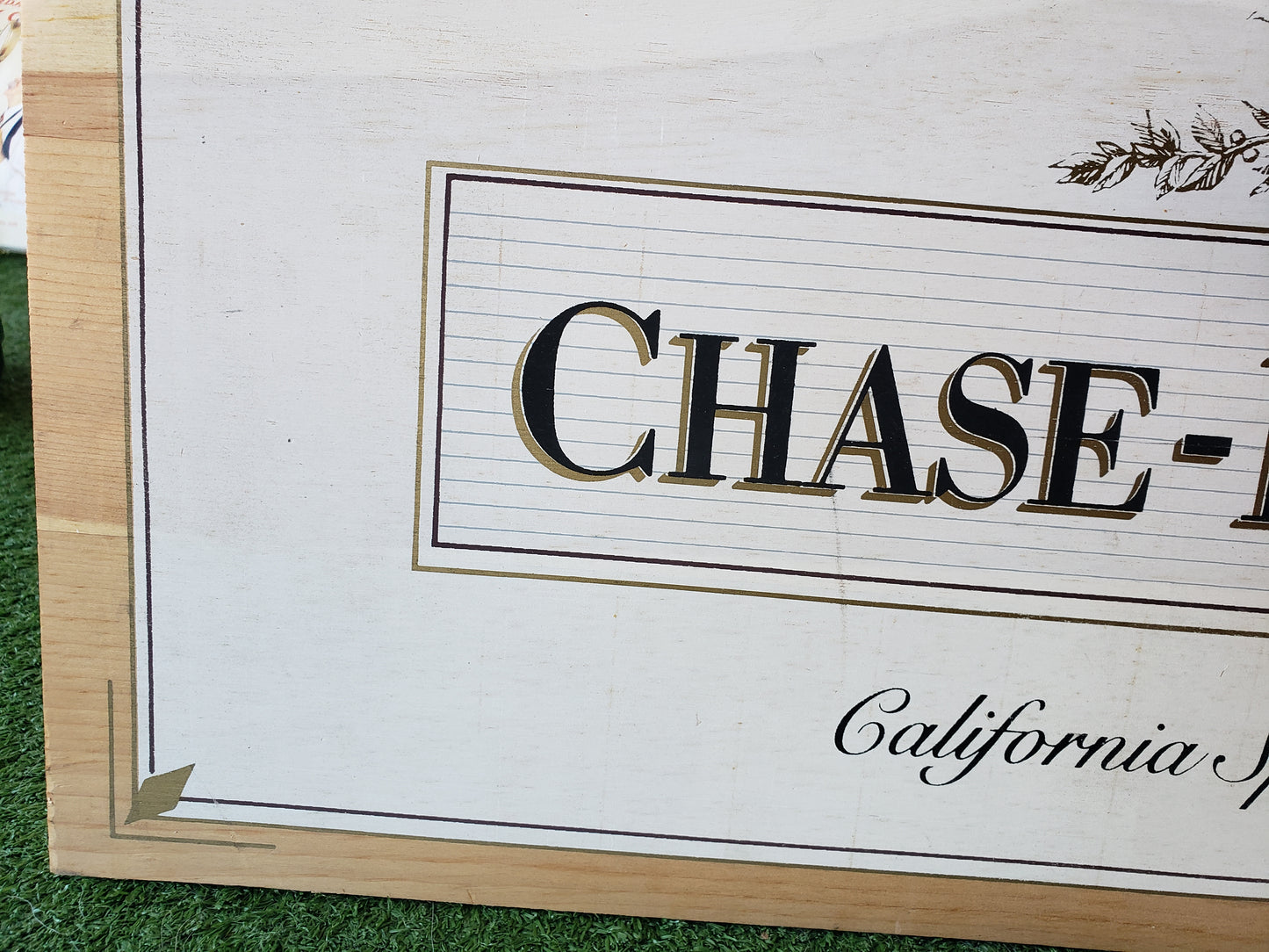 Chase-Limoge're Wine Crate Lid