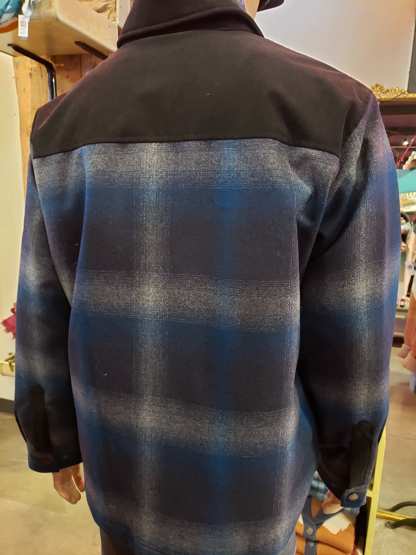 Pendleton Timberline Shirt Jacket in Grey Blue Plaid