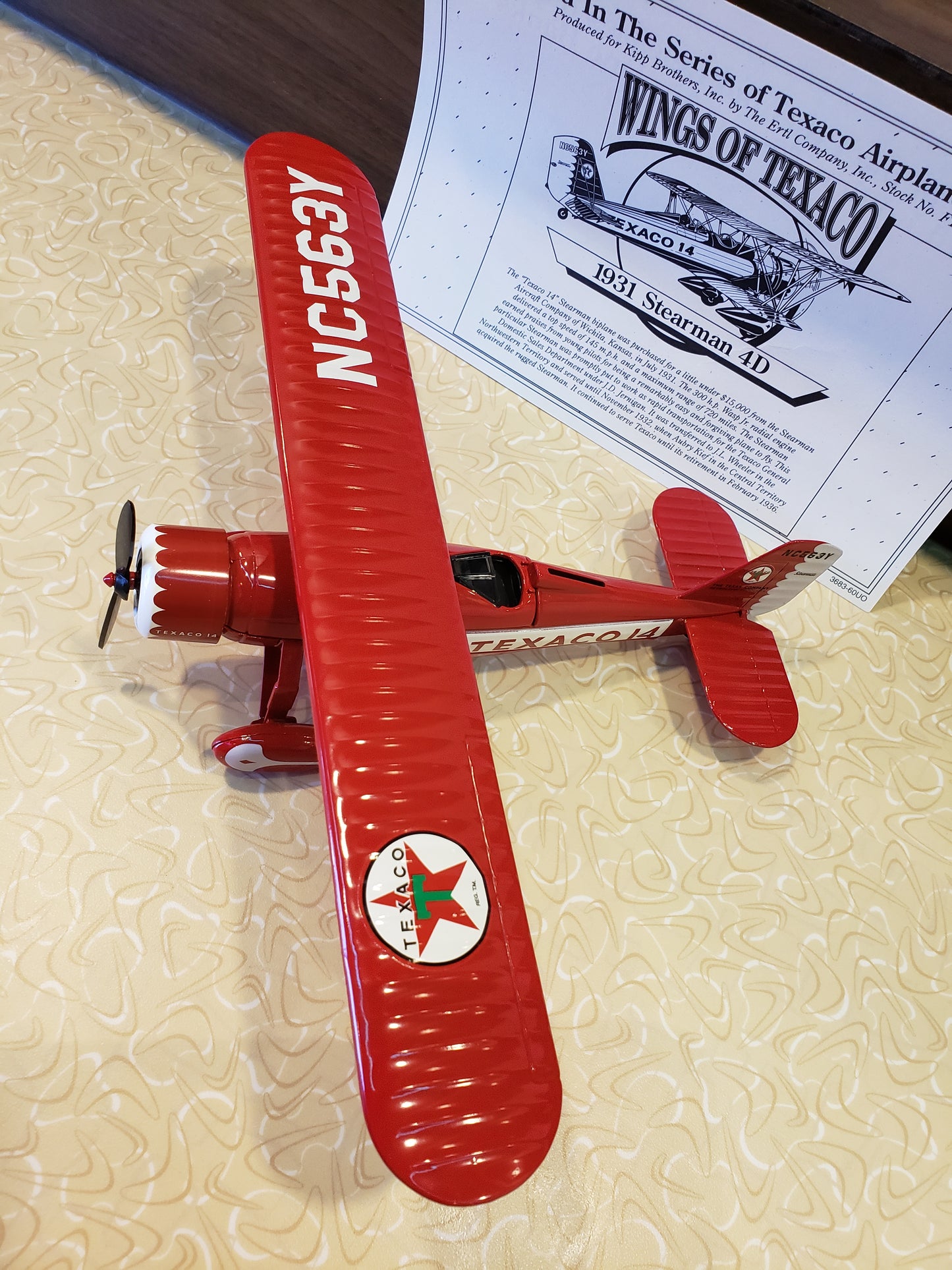 1931 Stearman Biplane diecast model bank