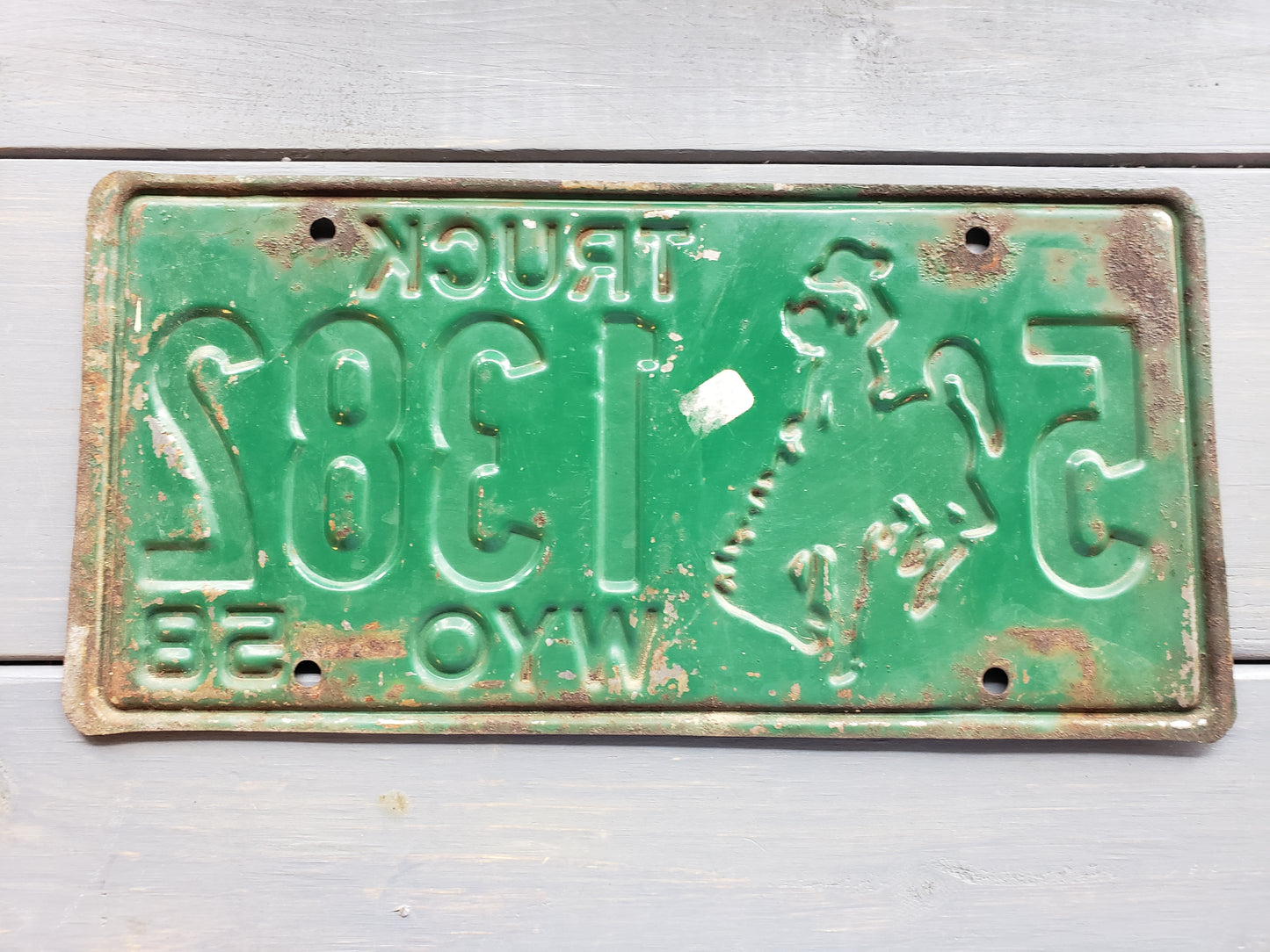 1958 Wyoming TRUCK License Plate 5 1382