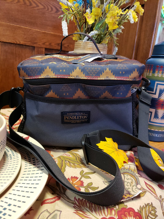 Pendleton Nehalem Adventure Lunchbox