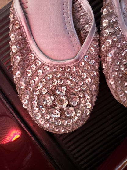 Vintage Sequined Slippers (Size 7 1/2)