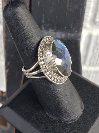 .925 Sterling Labradorite size 7.5 ring