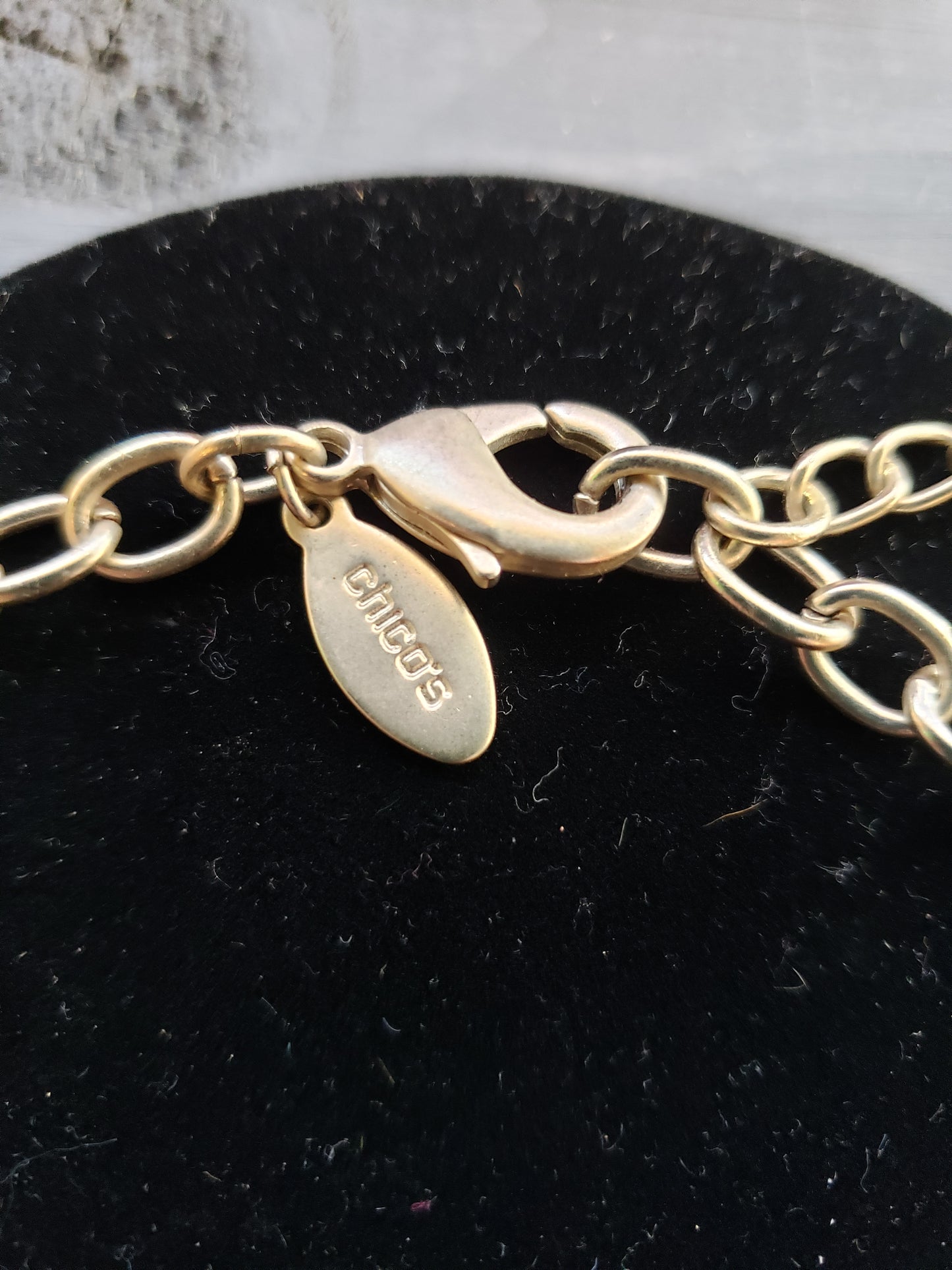 Chico's Green and Goldtone bead necklace