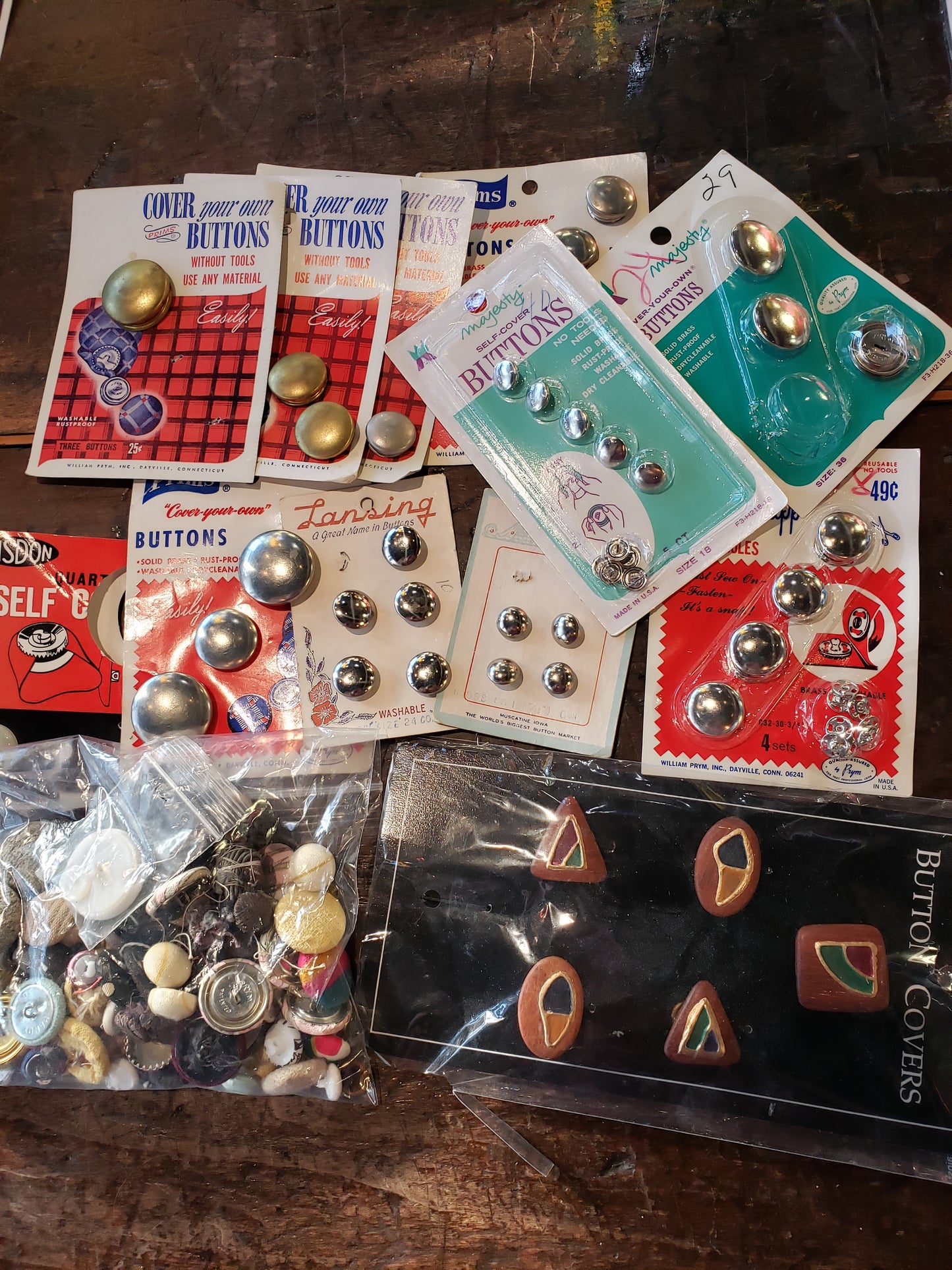 Bag of button cover cards and vintage covered buttons