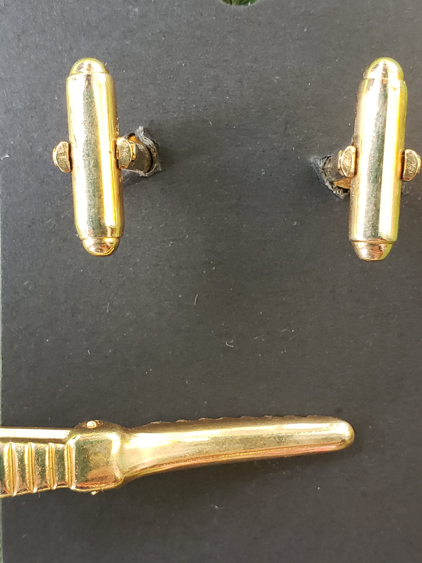 Burnished Brass cuff link and tie bar set