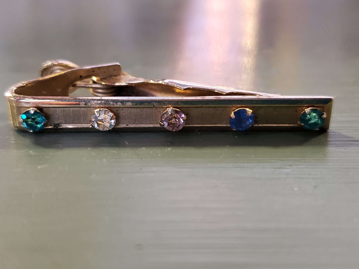 Jewelmont multi stone tie bar 1/20 12K GF