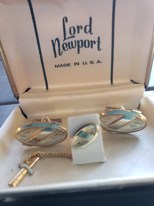 Lord Newport Tie Clip and Cufflink Set