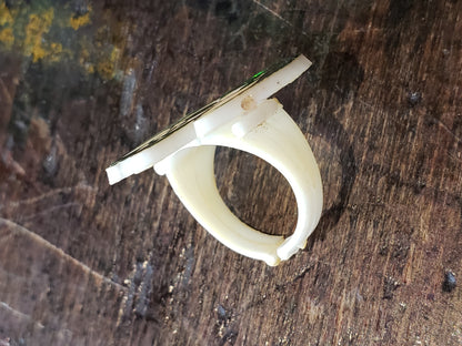 Vintage plastic "Goofy" ring