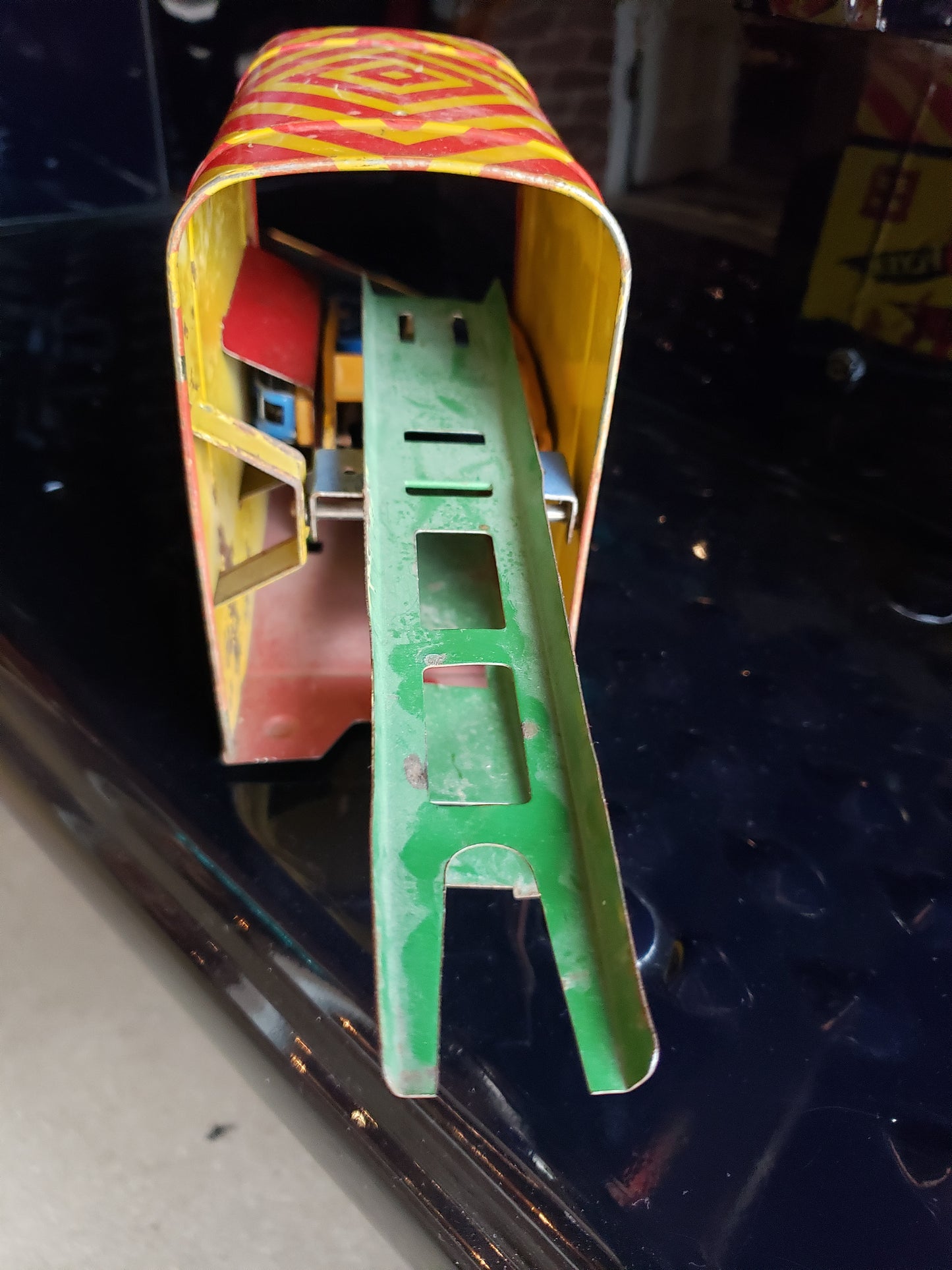 Sunny Andy No. 26 Fleet Flyer wind up tin toy
