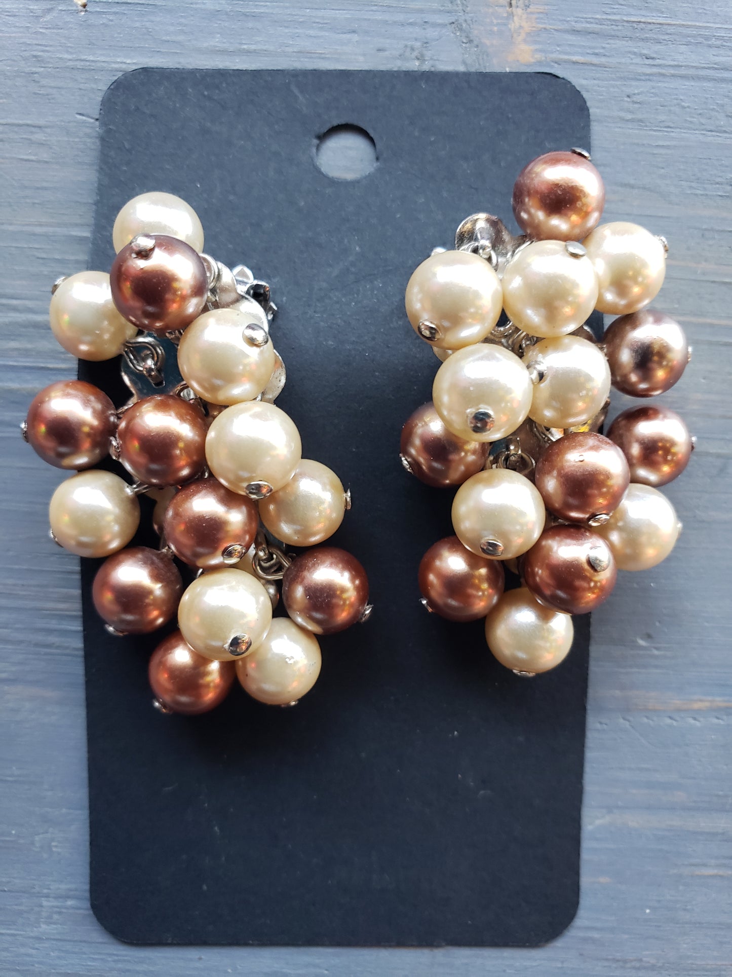Neutral beads clip on earrings