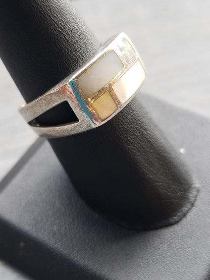 Sterling signet ring with abalone size 8