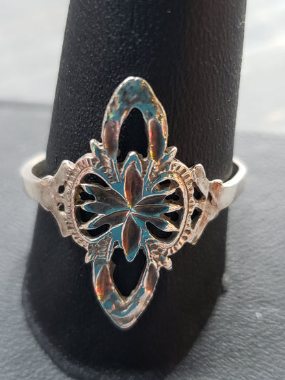 Size 11 silver filigree ring