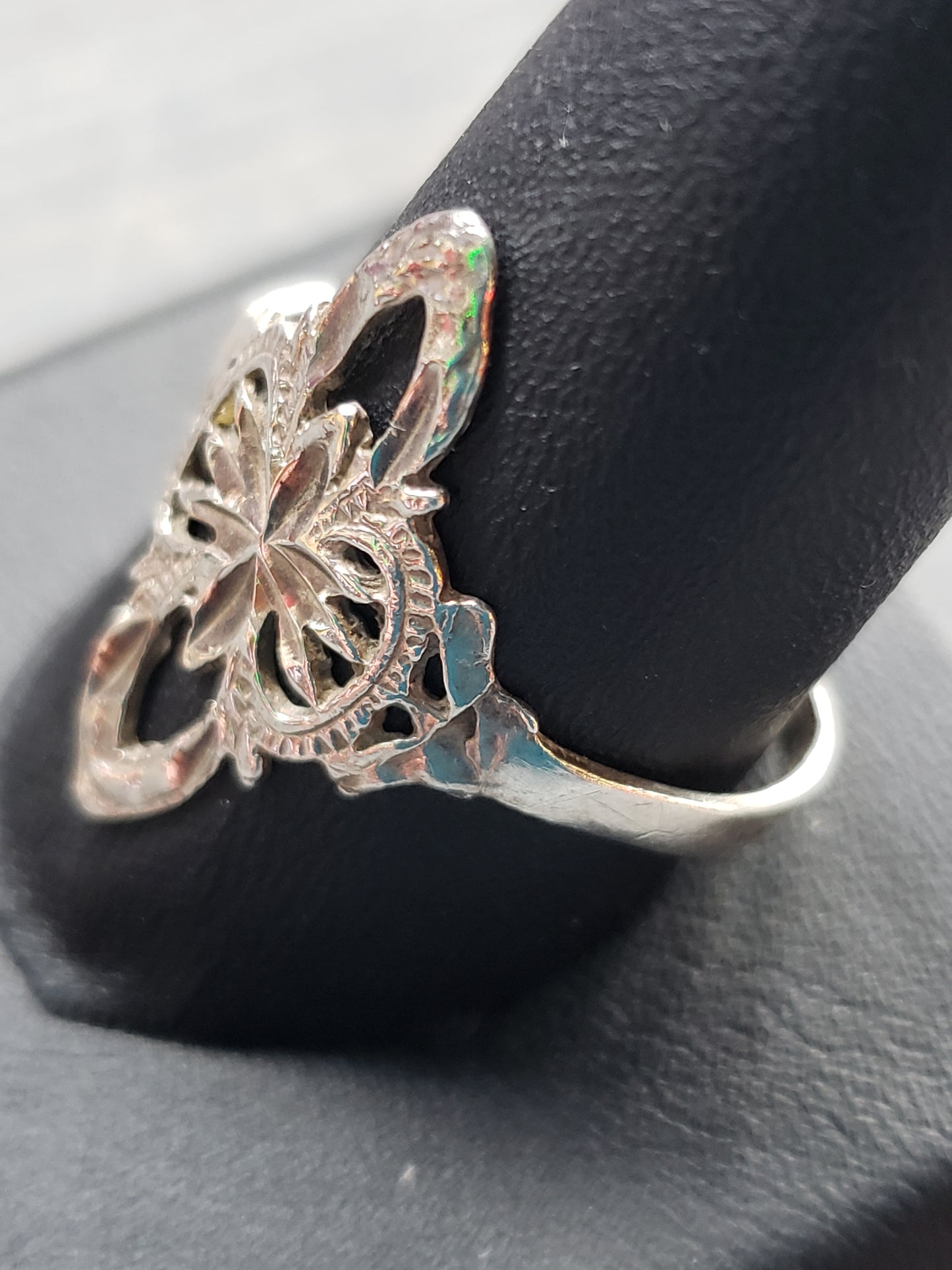 Size 11 silver filigree ring