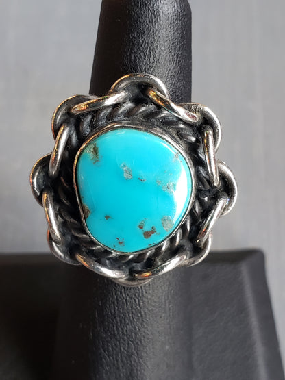 Sterling Turquoise ring with Chain design size 5.5