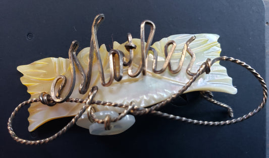 Mother of Pearl MOTHER pin vintage