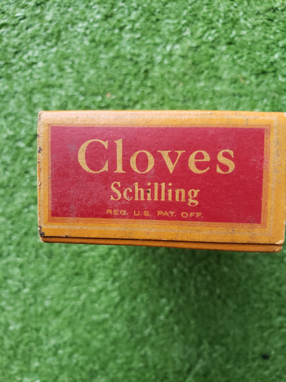 Schilling Cloves box