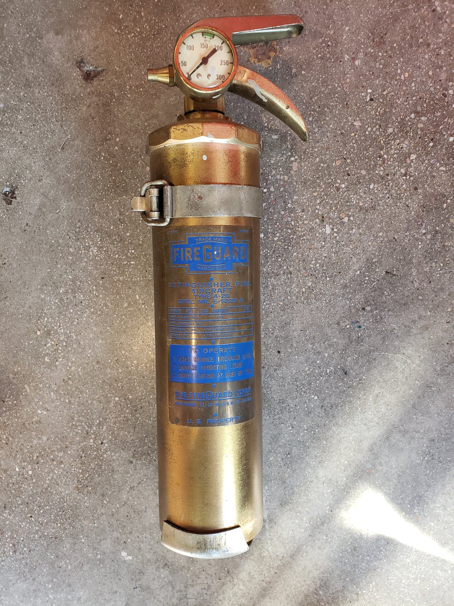 Fire Guard Type A-20 brass Aircraft fire ext w/ mount