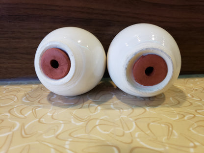 1950s Egg shaped salt pepper shaker set