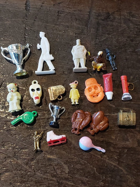 Cracker Jack toys bag