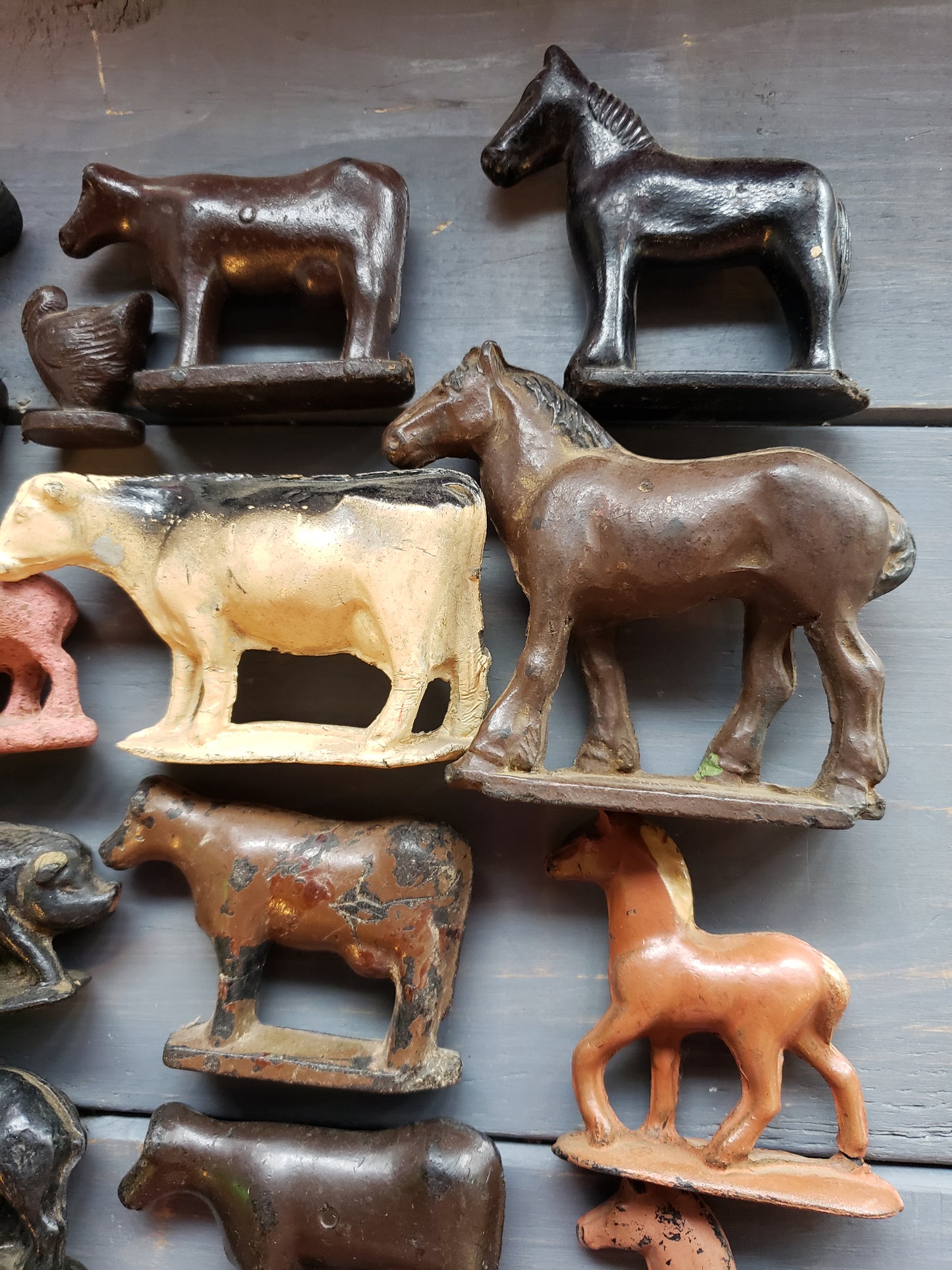 Auburn 22 pc rubber farm animal set