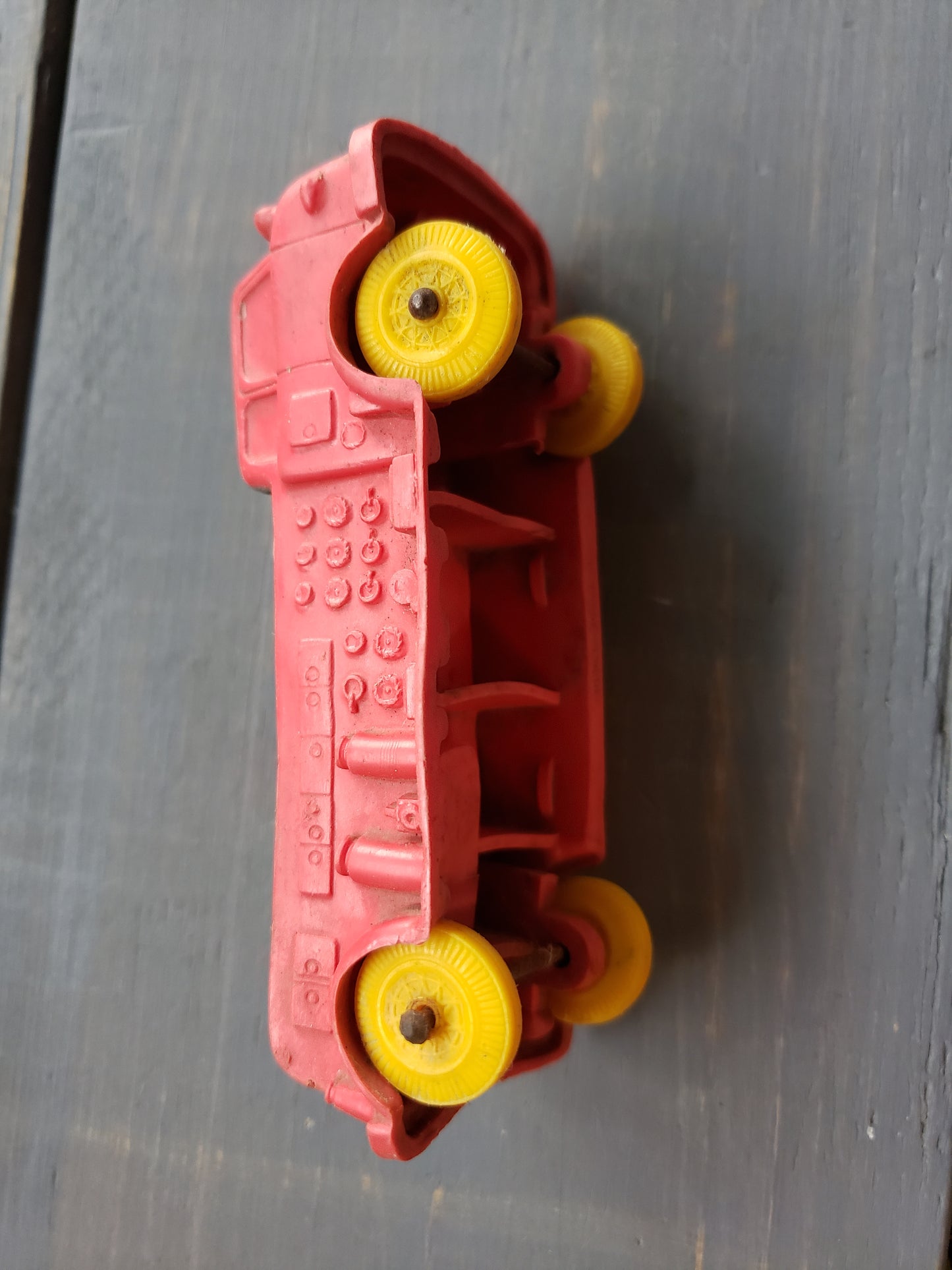 AUBURN A.F.D. 3 rubber firetruck toy