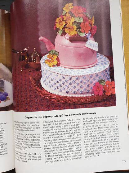 Celebrate! V by Wilton cake decorating book (1978)