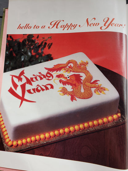 Celebrate! VI cake decorating book by Wilton (1980)
