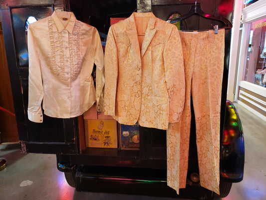 LASSO brand Women's Gold floral satin western suit size 4