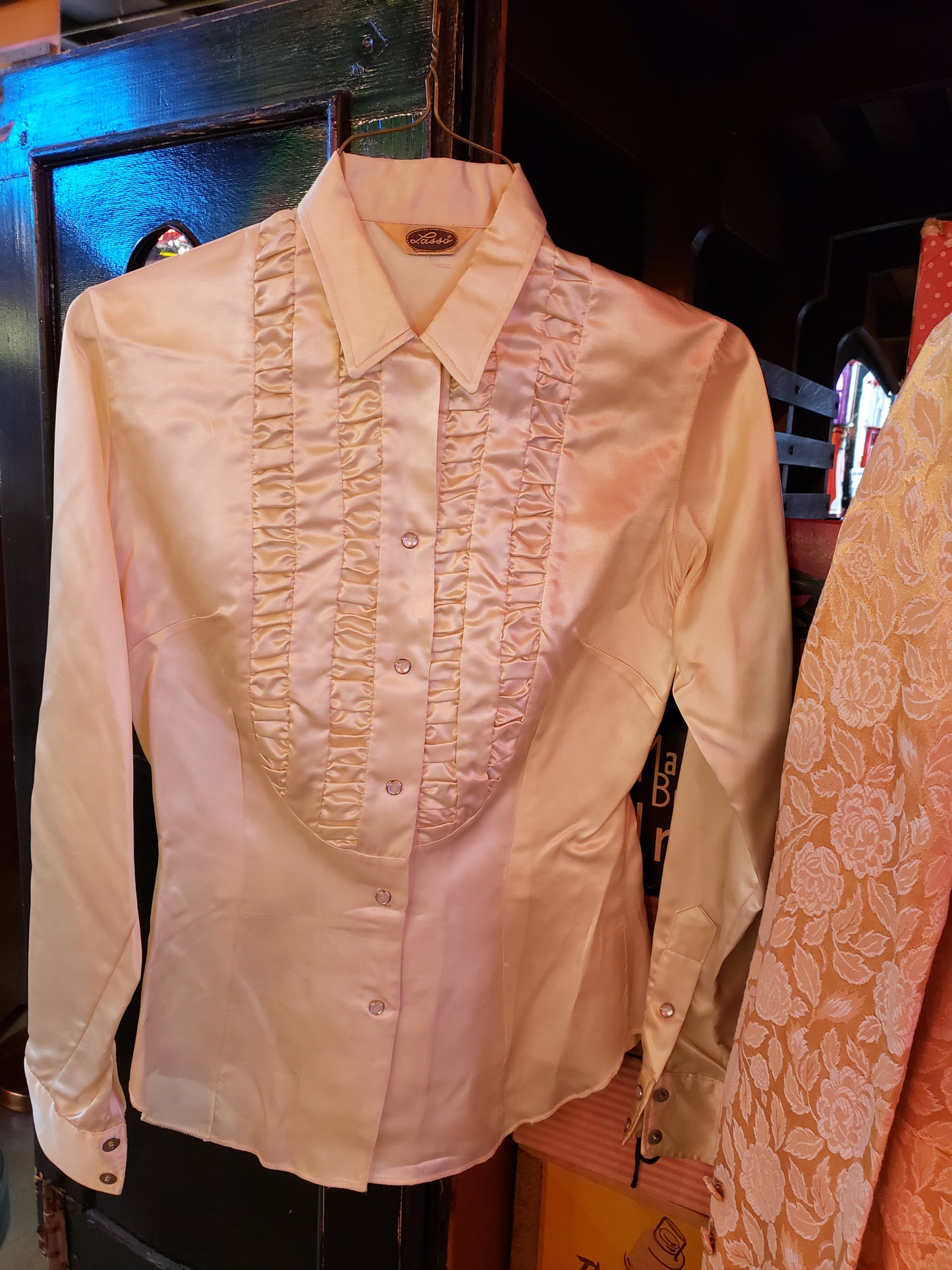 LASSO brand Women's Gold floral satin western suit size 4