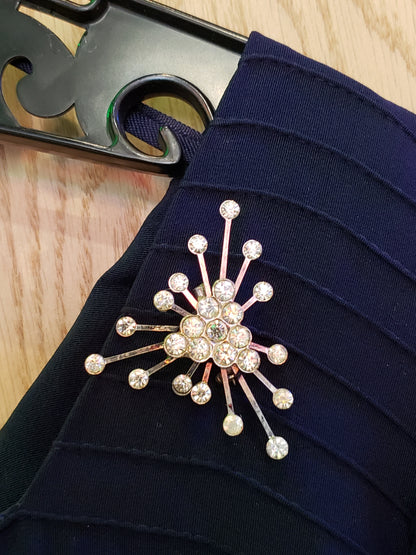 Rona Presents a Joan Doris Fashion Blue Dress size 8