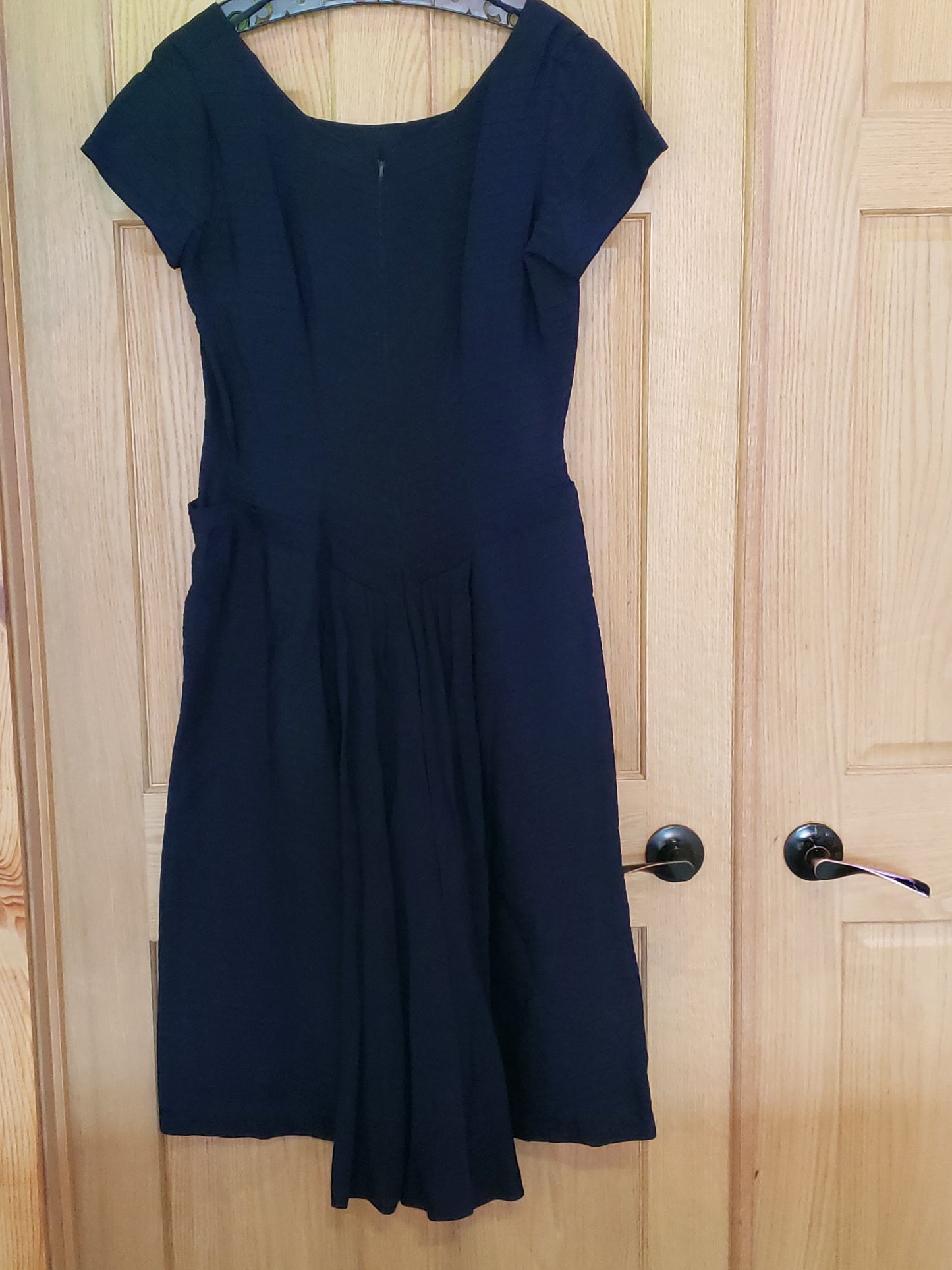 Rona Presents a Joan Doris Fashion Blue Dress size 8