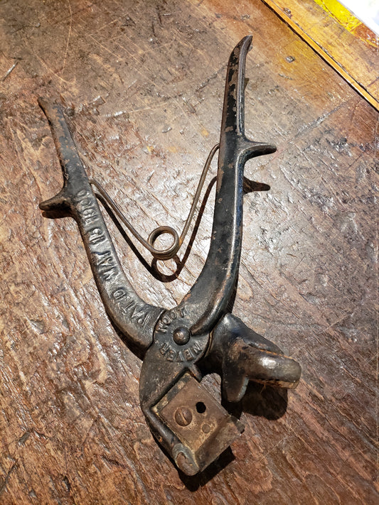 1900s ? Ear Notcher ? tool