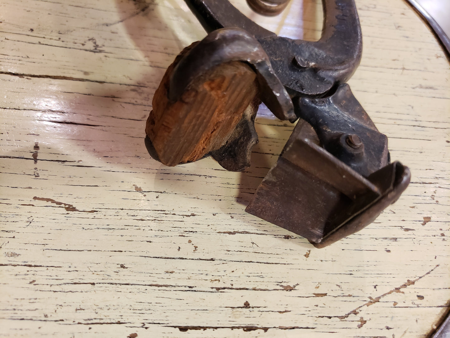 1900s ? Ear Notcher ? tool