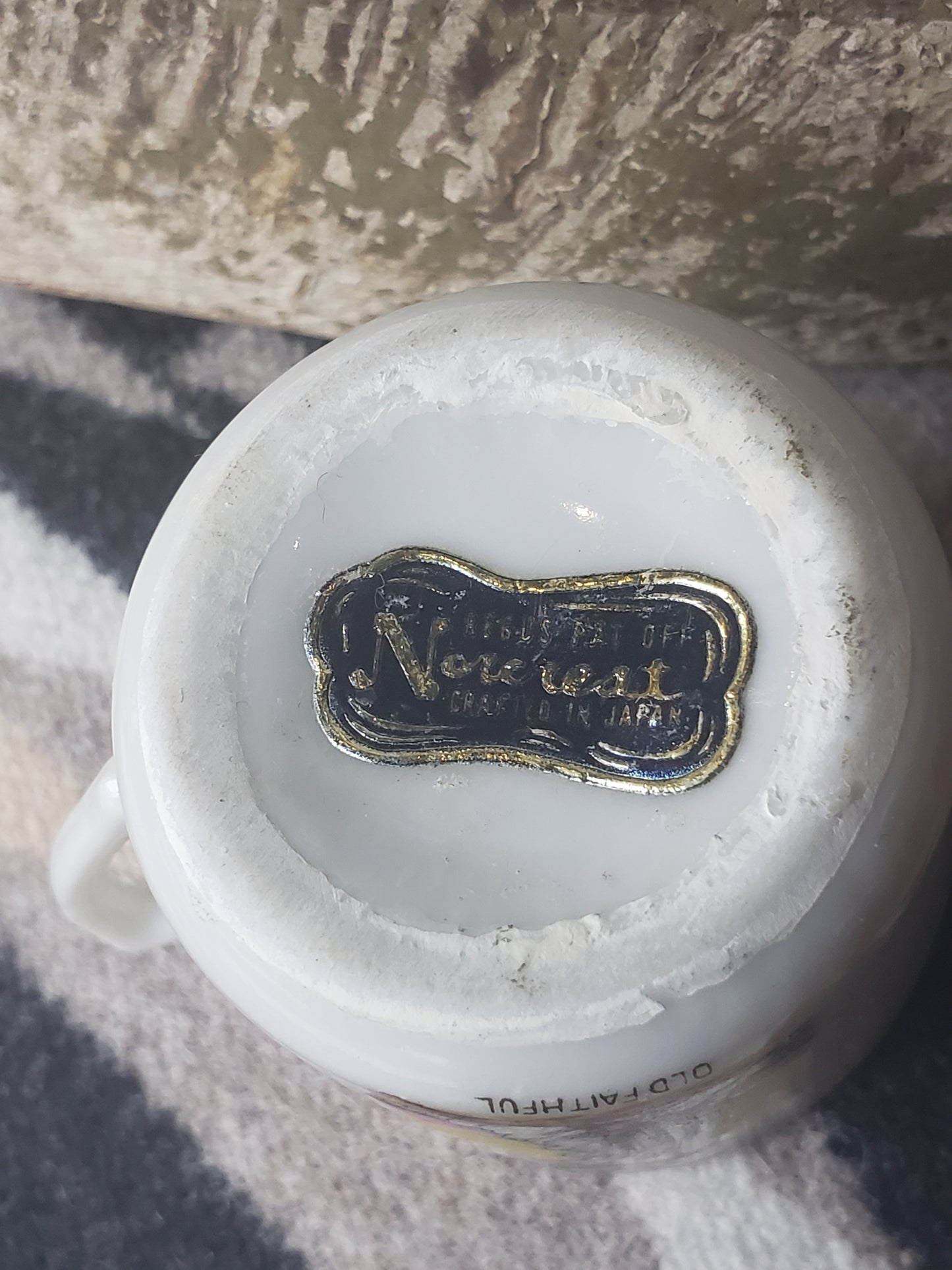 Old Faithful mini mug souvenir vintage